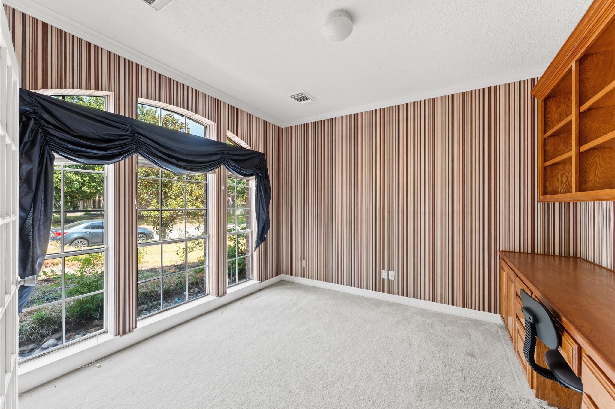 4414 Riverside Oaks Drive Houston, TX 77345 - Photo 8 of 37