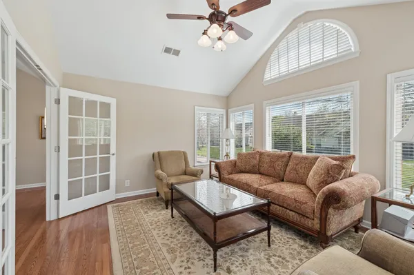 $408,000 | 825 South Browns Lane, Unit 1404, Gallatin, TN 37066