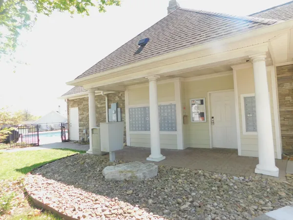 $408,000 | 825 South Browns Lane, Unit 1404, Gallatin, TN 37066