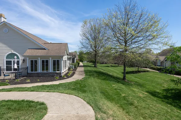 $408,000 | 825 South Browns Lane, Unit 1404, Gallatin, TN 37066