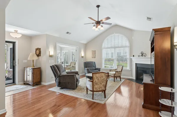 $408,000 | 825 South Browns Lane, Unit 1404, Gallatin, TN 37066