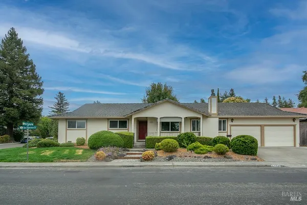 $769,000 | 6356 San Francisco Court, Rohnert Park, CA 94928