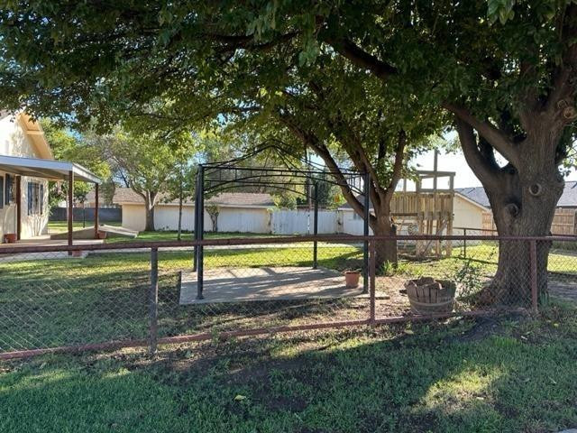 201 Walnut Street Idalou, TX 79329 - Photo 15 of 16 Photo 15