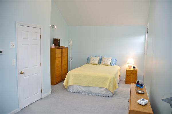 38 Summer Hill Road Medway, MA 02053 - Photo 16 of 22 Gallery Image 16