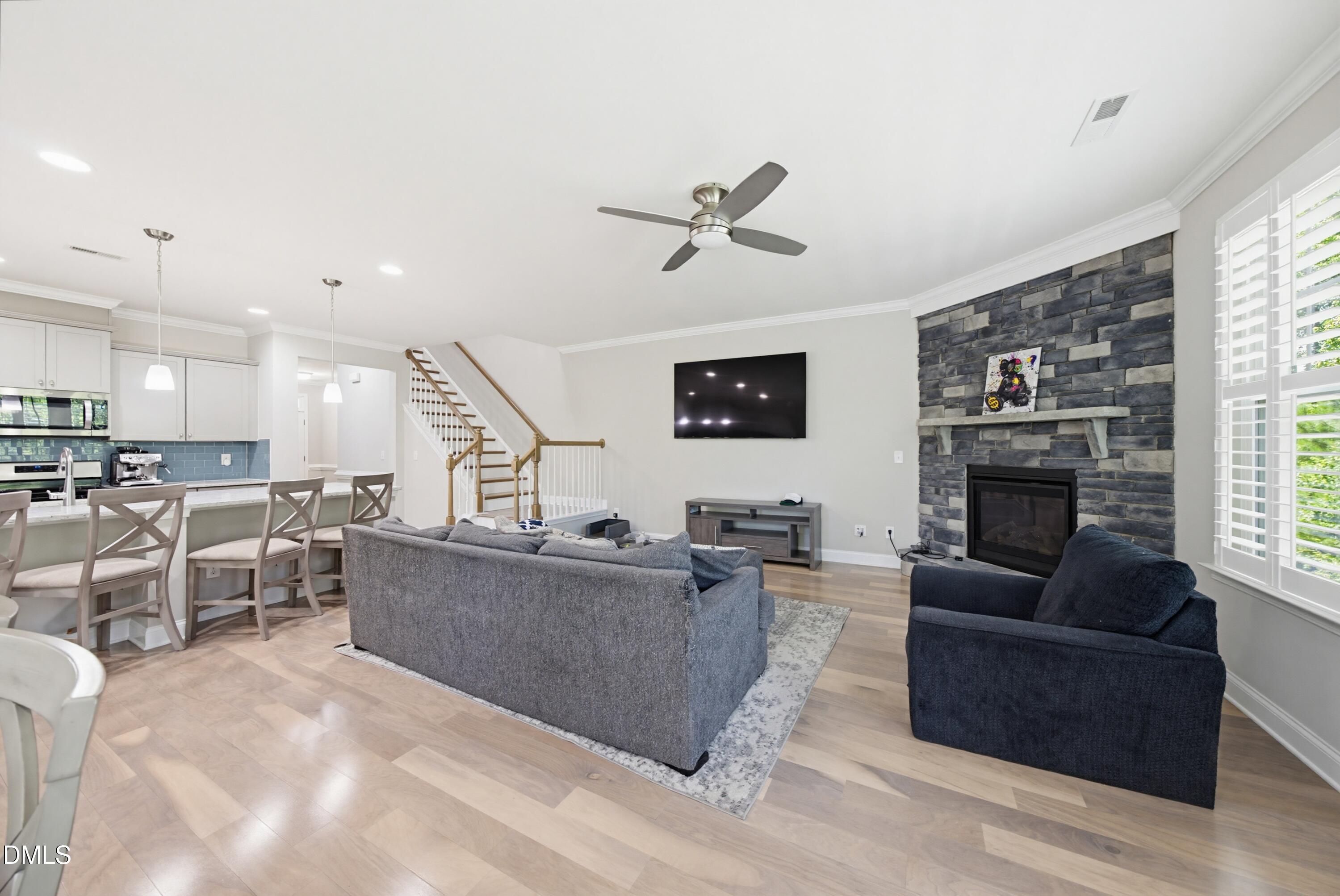 641 Newlyn Drive Raleigh, NC 27606 - Photo 5 of 33