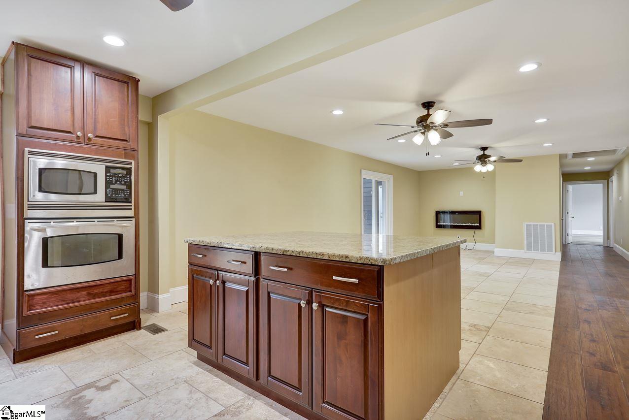 4916 State Park Road Travelers Rest, SC 29690 - Photo 11 of 34 Gallery Image 11