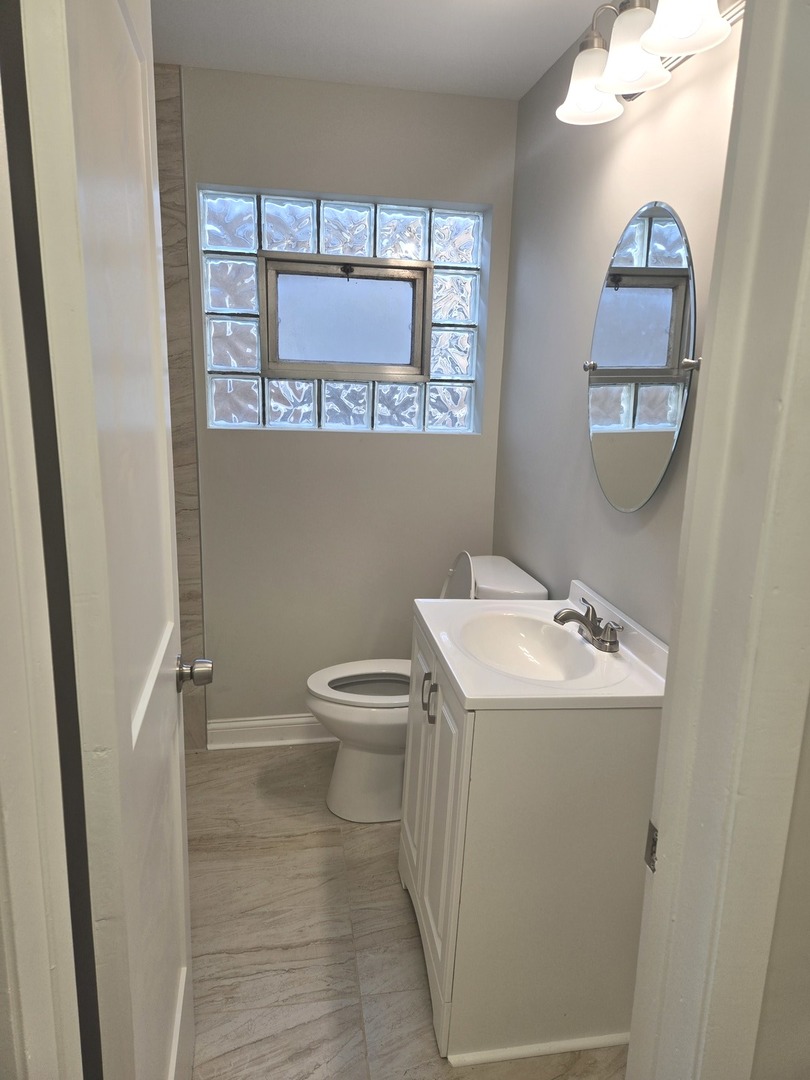 3505 West 77th Place Chicago, IL 60652 - Photo 12 of 22