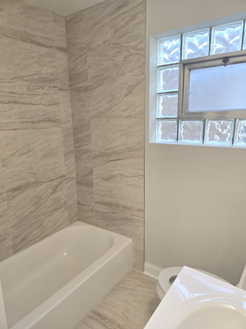 3505 West 77th Place Chicago, IL 60652 - Photo 14 of 22