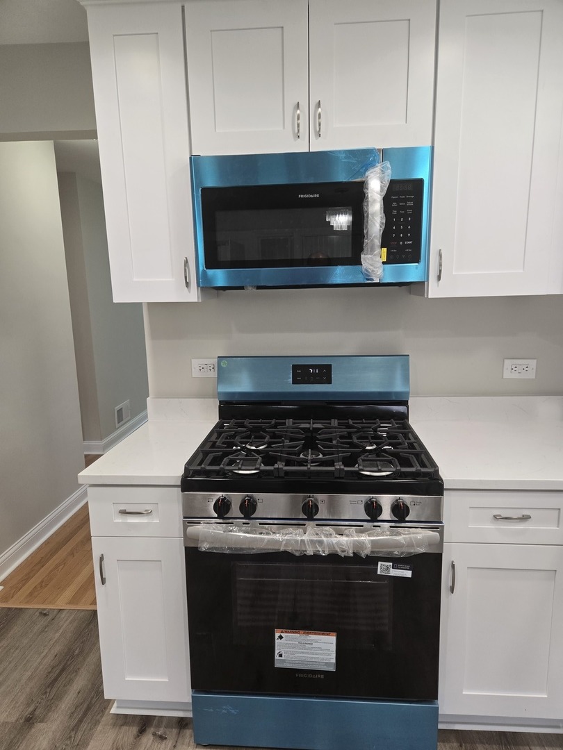 3505 West 77th Place Chicago, IL 60652 - Photo 6 of 22