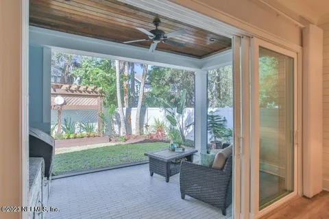 $2,890,000 | 264 Ocean Boulevard, Atlantic Beach, FL 32233