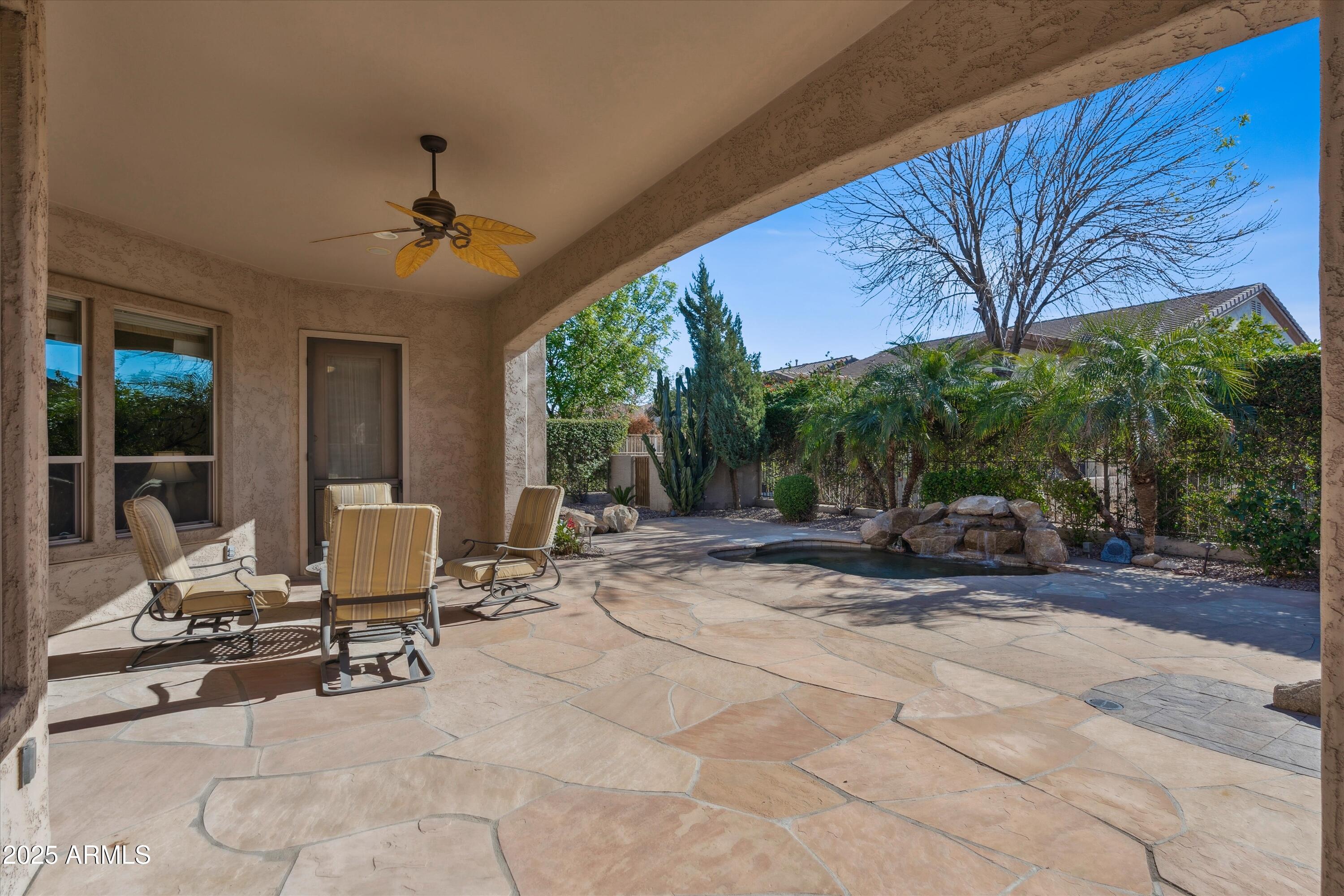 4523 East Rakestraw Lane Gilbert, AZ 85298 - Photo 3 of 54 29-DSC01747