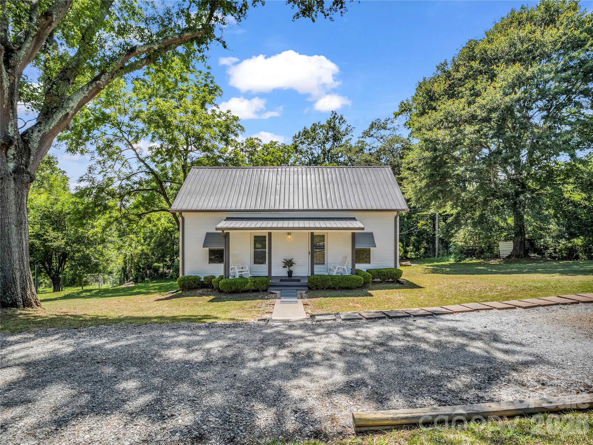 193 Old Grove Road Ellenboro, NC 28040 - Photo 3 of 28