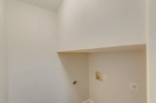 $1,375 | 742 Memorial Mews Street, Unit A, Houston, TX 77079
