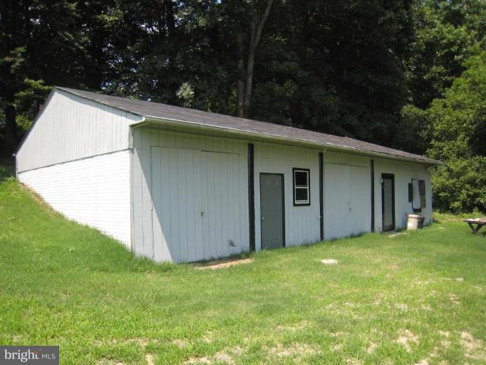 341 Polling House Road Harwood, MD 20776 - Photo 22 of 24 Garage 1