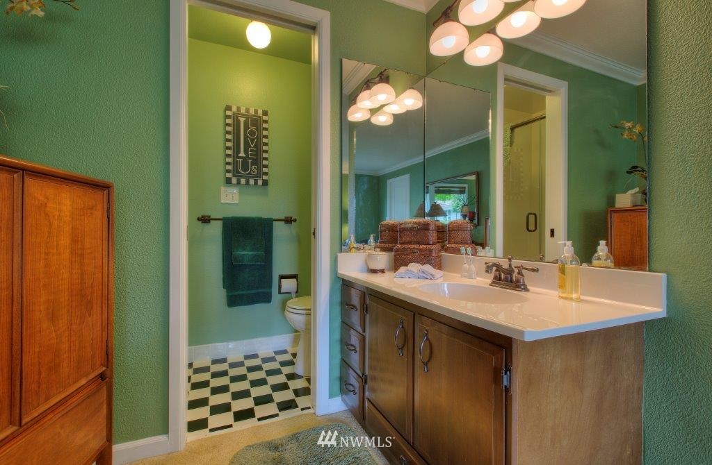 14845 Southeast 170th Street Renton, WA 98058 - Photo 9 of 17 Gallery Image 9