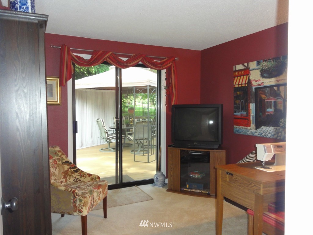 14845 Southeast 170th Street Renton, WA 98058 - Photo 10 of 17 Gallery Image 10