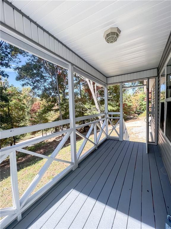 102 Putnam Road Cleveland, GA 30528 - Photo 3 of 23