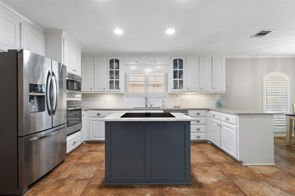 9604 Yellowstone Road Waco, TX 76712 - Photo 17 of 40 Gallery Image 17