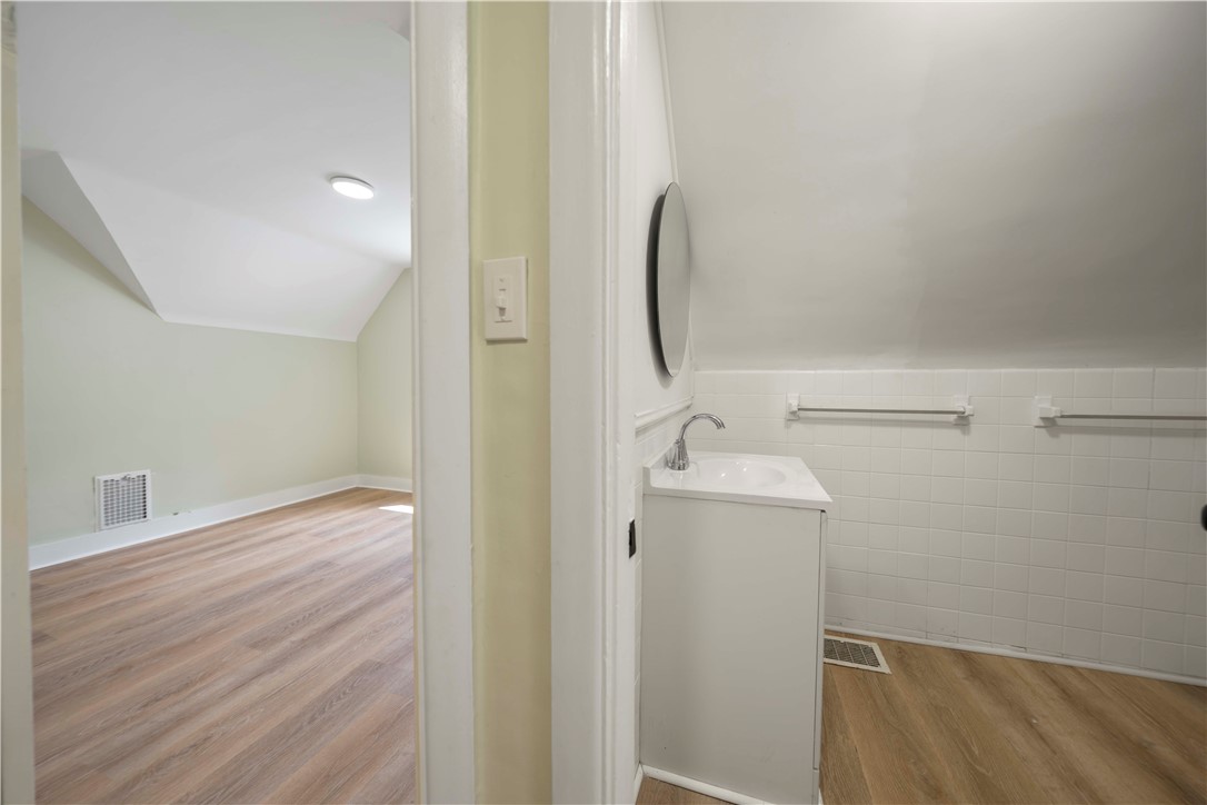 101 Ernst Street Rochester, NY 14621 - Photo 15 of 27 2nd floor bath and bedroom 1