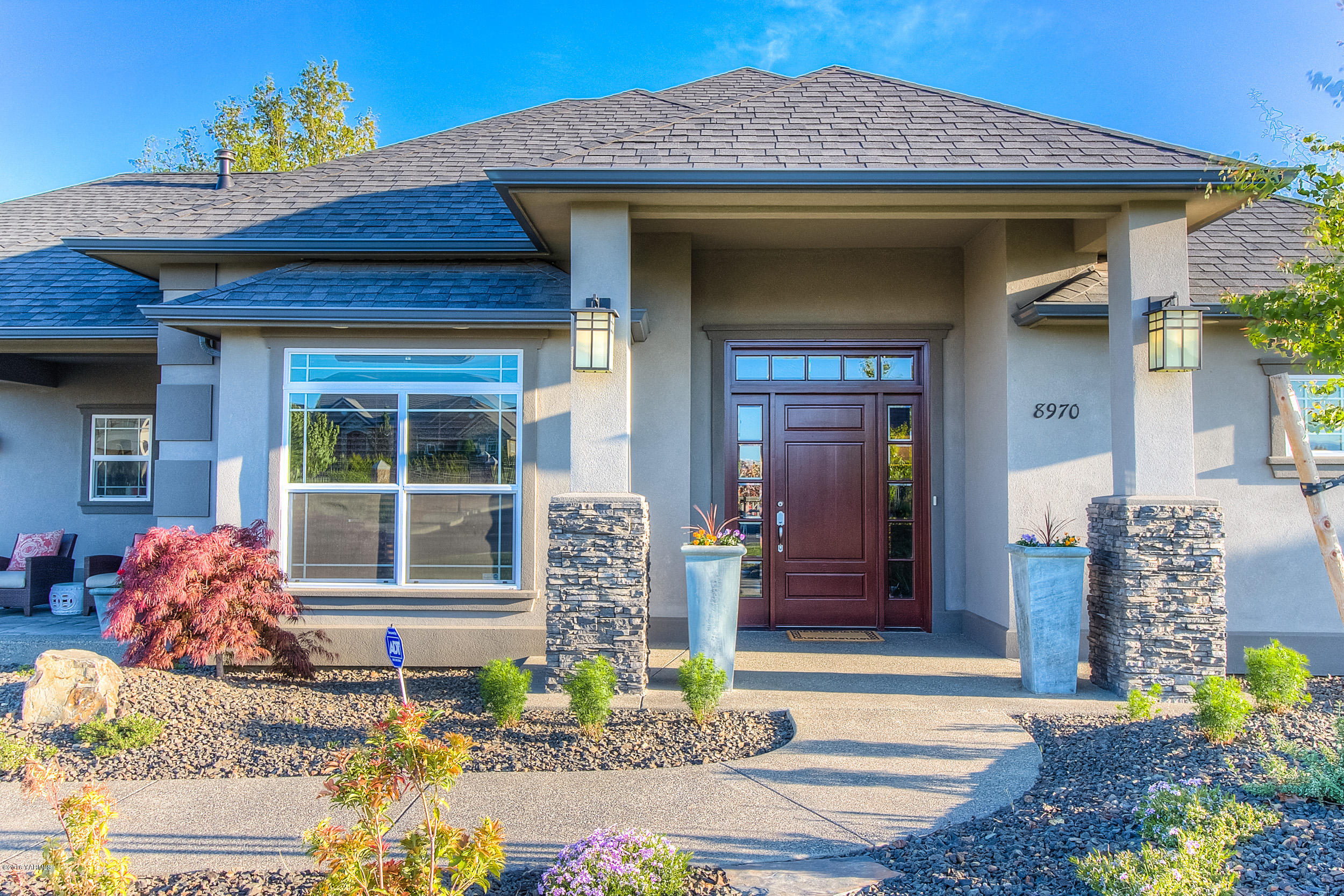 8970 Coolidge Road Yakima, WA 98903 - Photo 2 of 60 Welcome Home