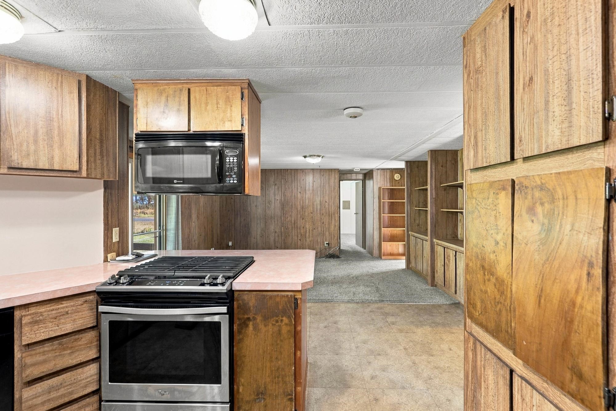 21221 North Myrtle Road Colbert, WA 99005 - Photo 13 of 42 Gallery Image 13