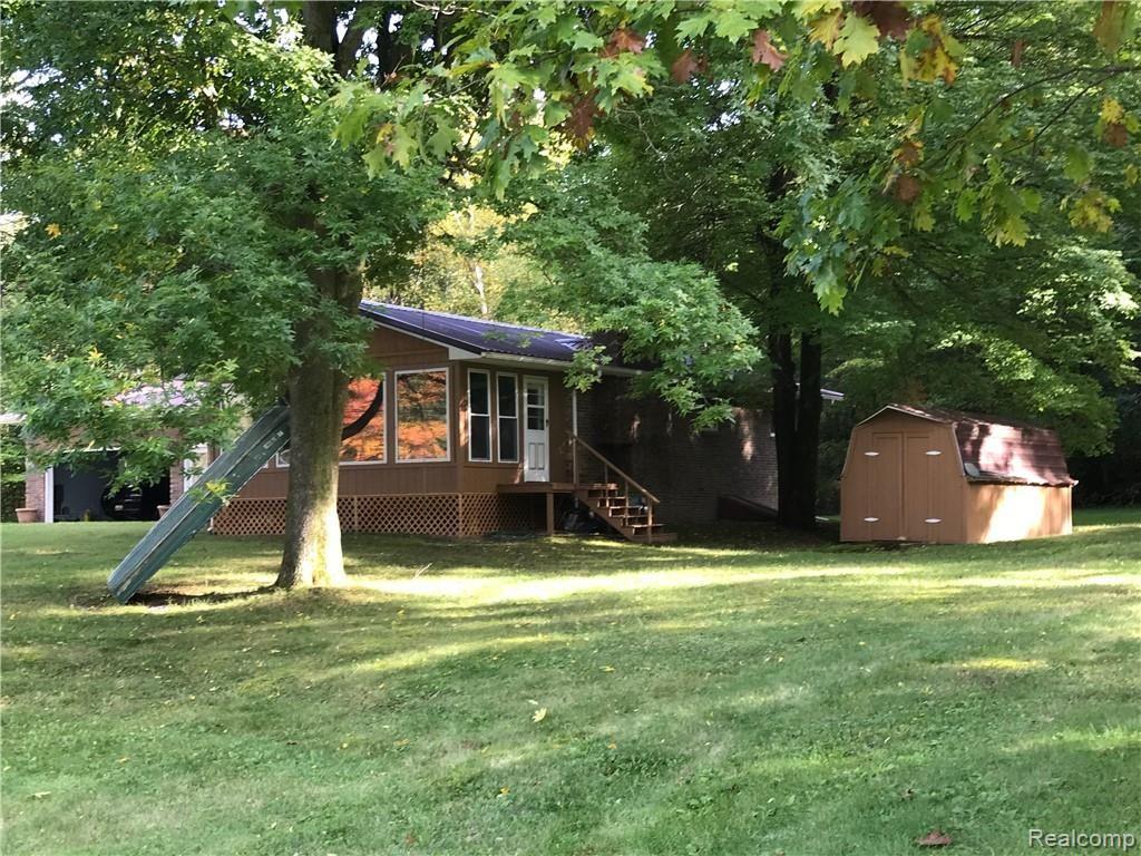71 Columbiaville Road Columbiaville, MI 48421 - Photo 12 of 25 71 close up.jpg