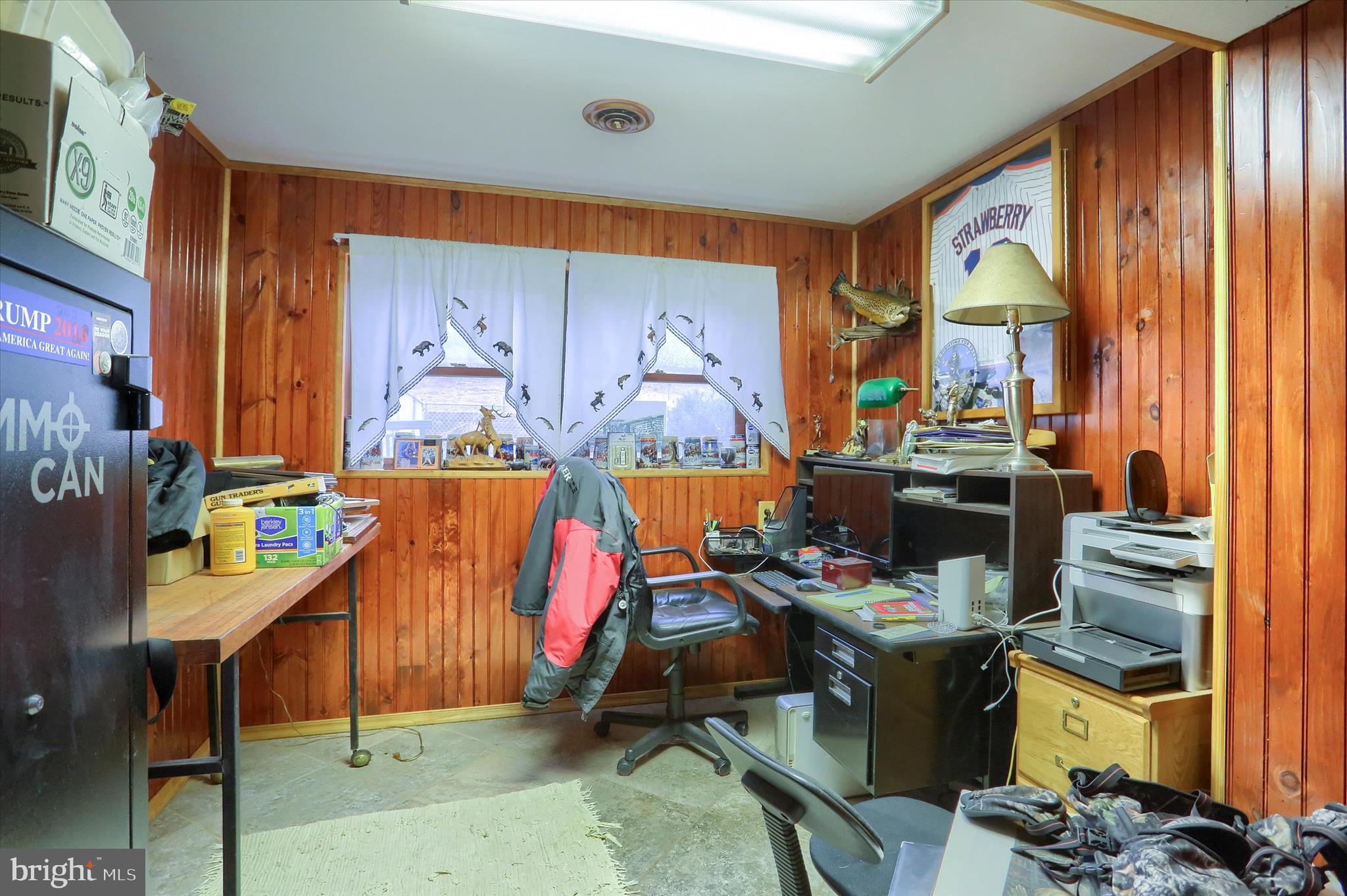 302 Robin Hood Road Dillsburg, PA 17019 - Photo 16 of 36 Main Level Den