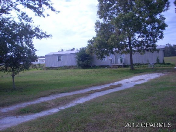 751 Honolulu Road Vanceboro, NC 28586 - Photo 1 of 13 Primary Photo