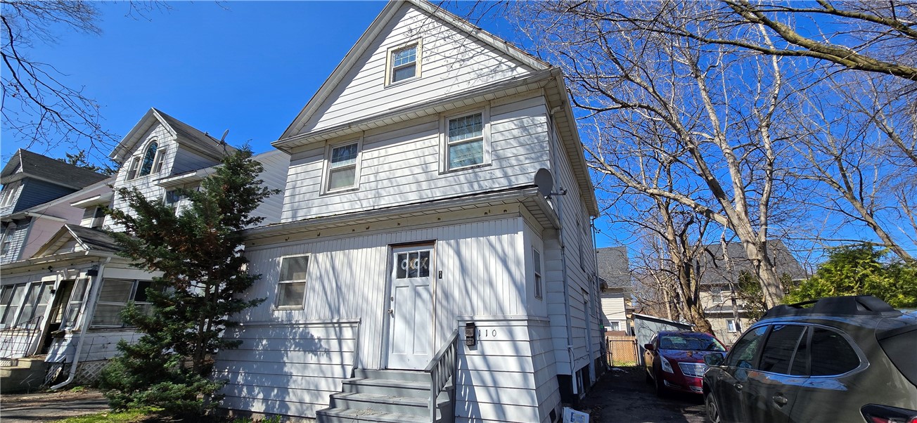 110 Holbrooke Street Rochester, NY 14621 - Photo 1 of 17