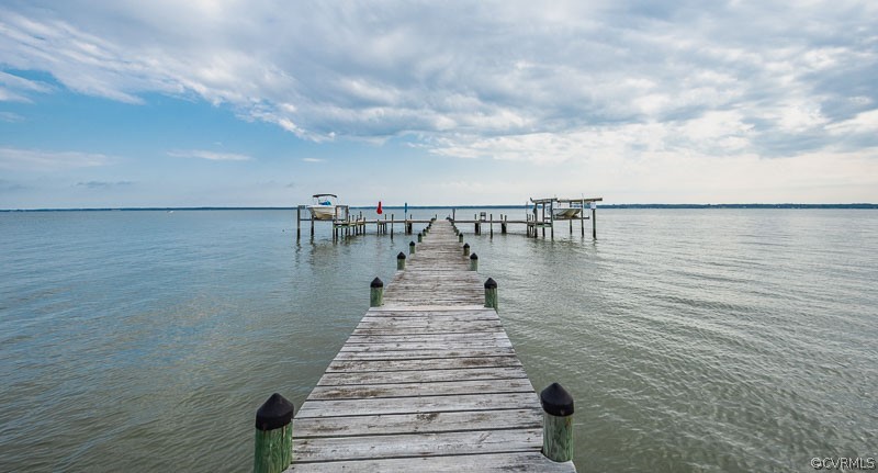 5229 Water View Road Water View, VA 23180 - Photo 4 of 50 Waterfront Community Pier with large sitting area.