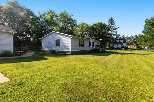 $235,000 | 518 1/2 West 4th Street South, Pillager, MN 56473