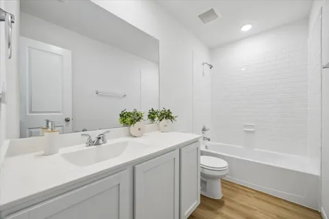 $325,000 | 157 LT Rusty Drive, Jarrell, TX 76537