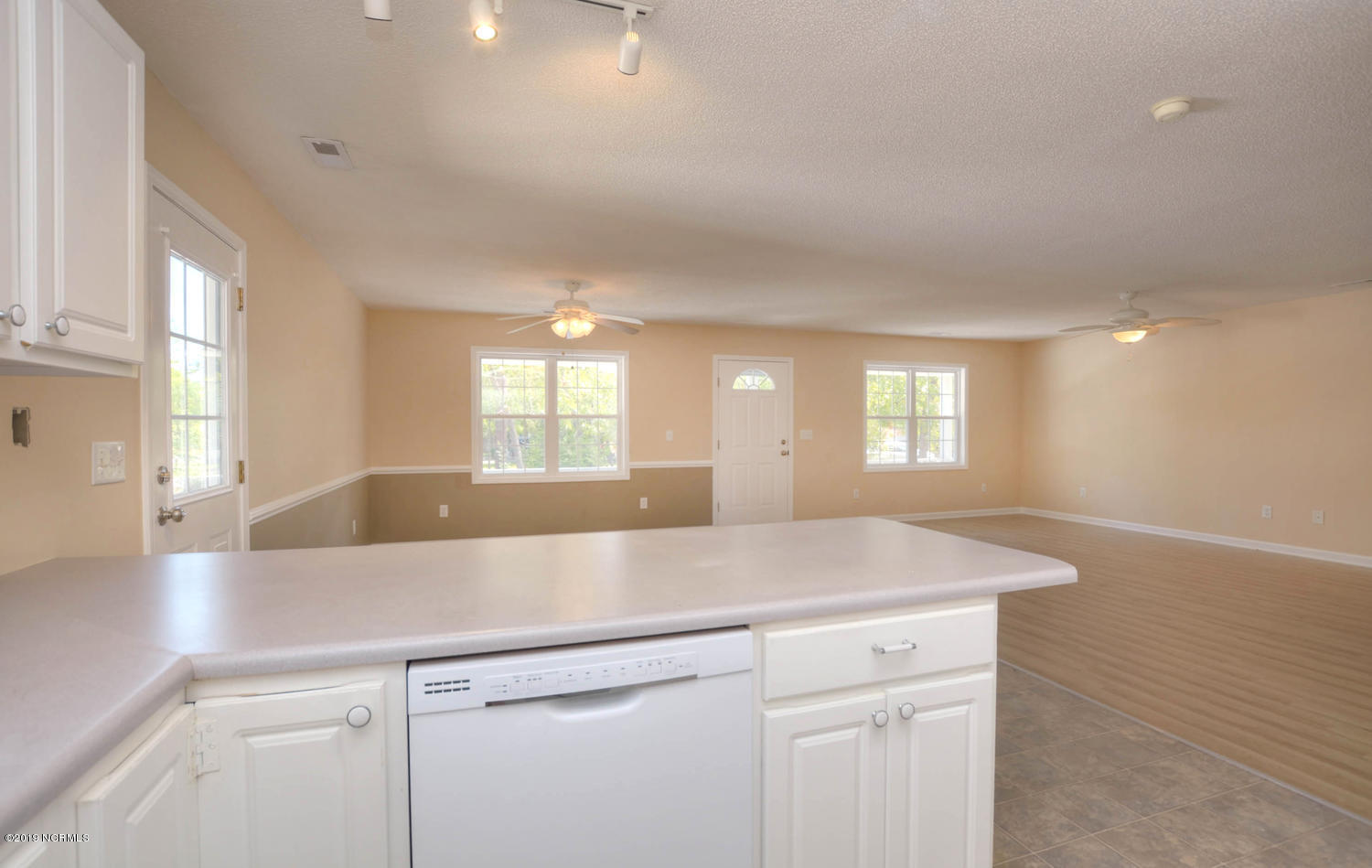 20 Durham Road Southport, NC 28461 - Photo 13 of 24 20 Durham Rd Southport NC-large-010-002-