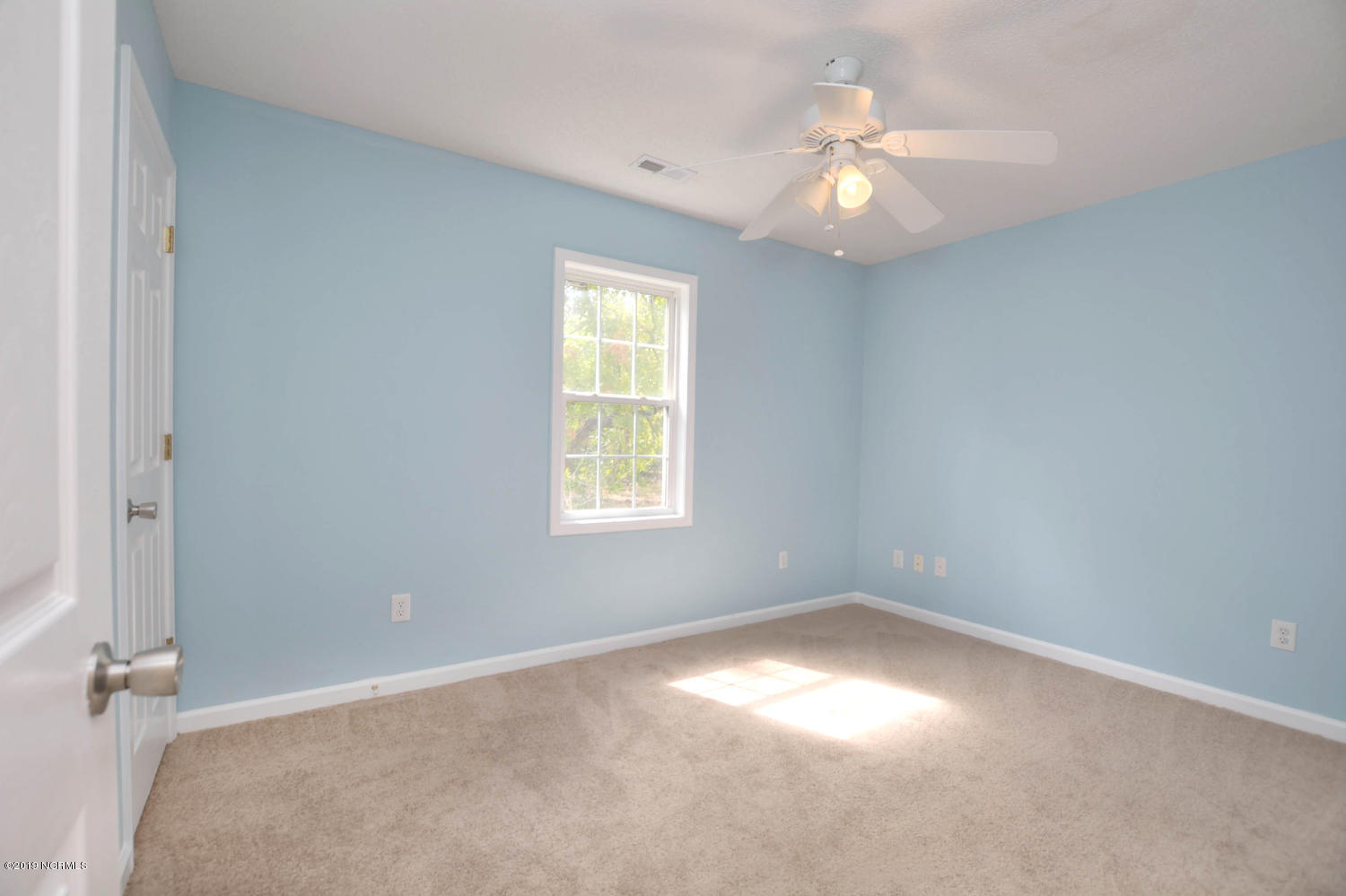 20 Durham Road Southport, NC 28461 - Photo 14 of 24 20 Durham Rd Southport NC-large-018-019-