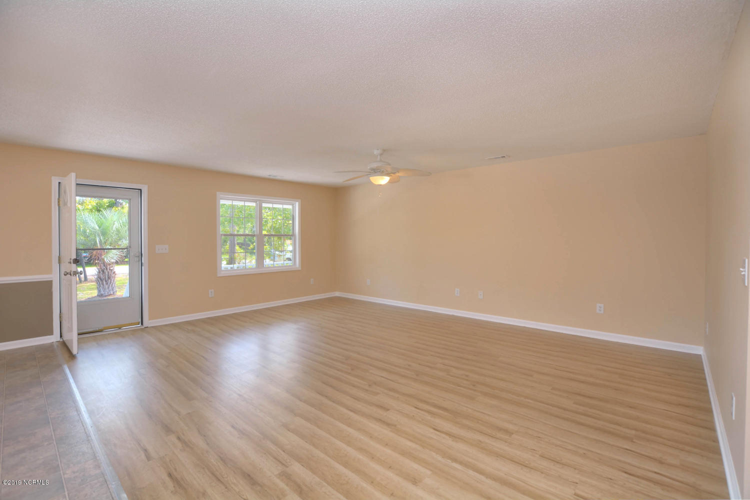 20 Durham Road Southport, NC 28461 - Photo 7 of 24 20 Durham Rd Southport NC-large-004-004-