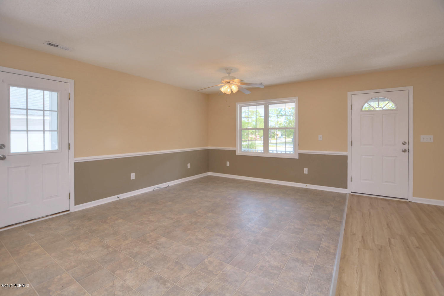 20 Durham Road Southport, NC 28461 - Photo 9 of 24 20 Durham Rd Southport NC-large-006-011-