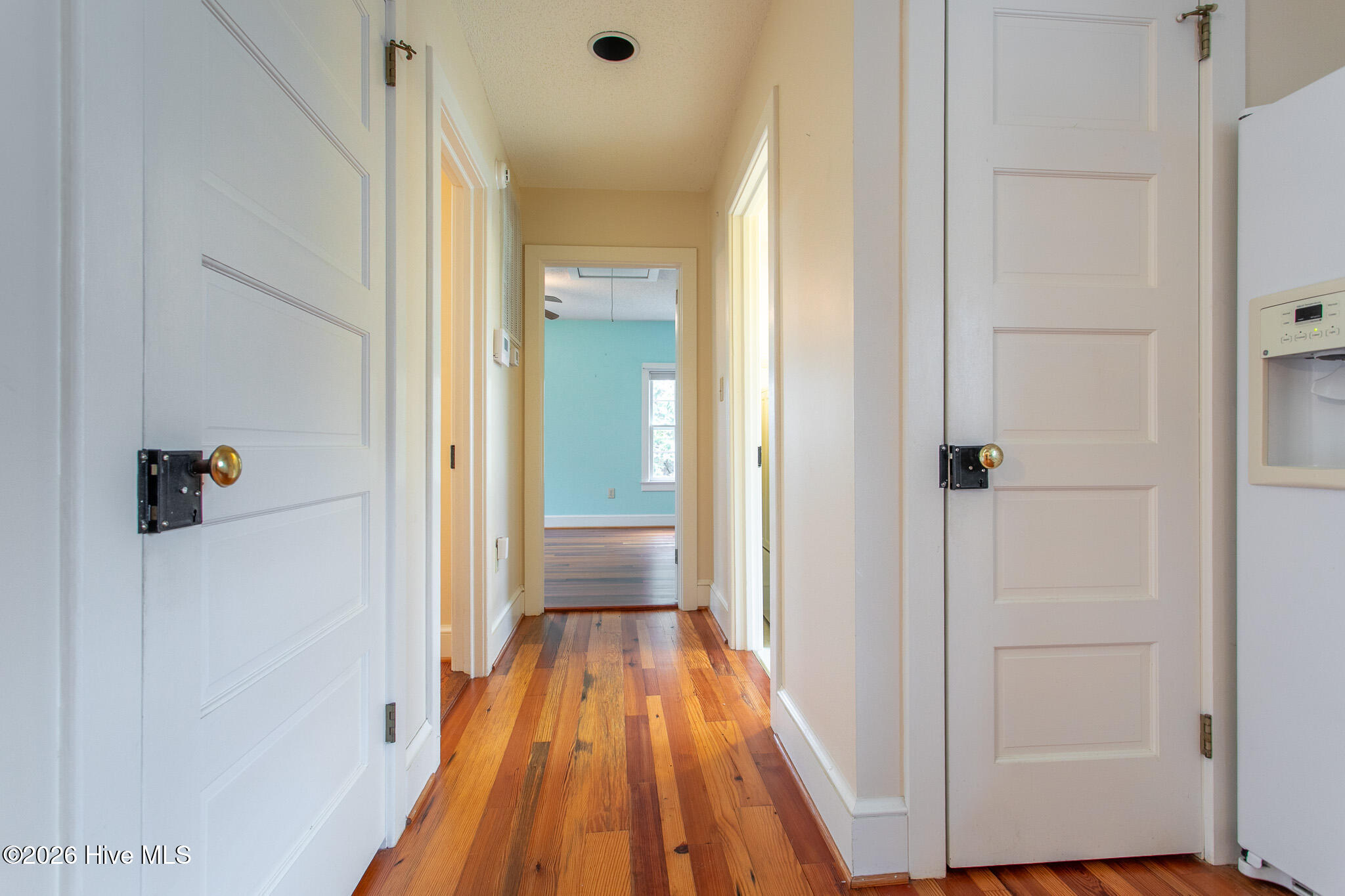 405 Phillips Street Edenton, NC 27932 - Photo 14 of 32 Hallway
