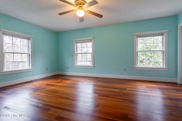 $339,000 | 405 Phillips Street, Edenton, NC 27932