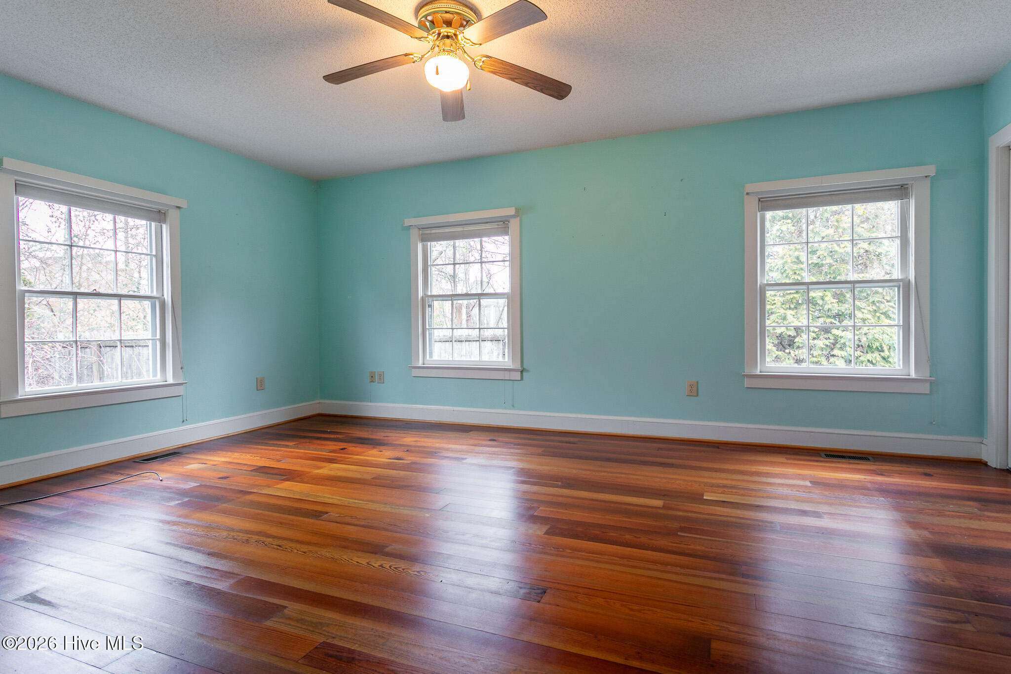 405 Phillips Street Edenton, NC 27932 - Photo 15 of 32 MainBedroom1