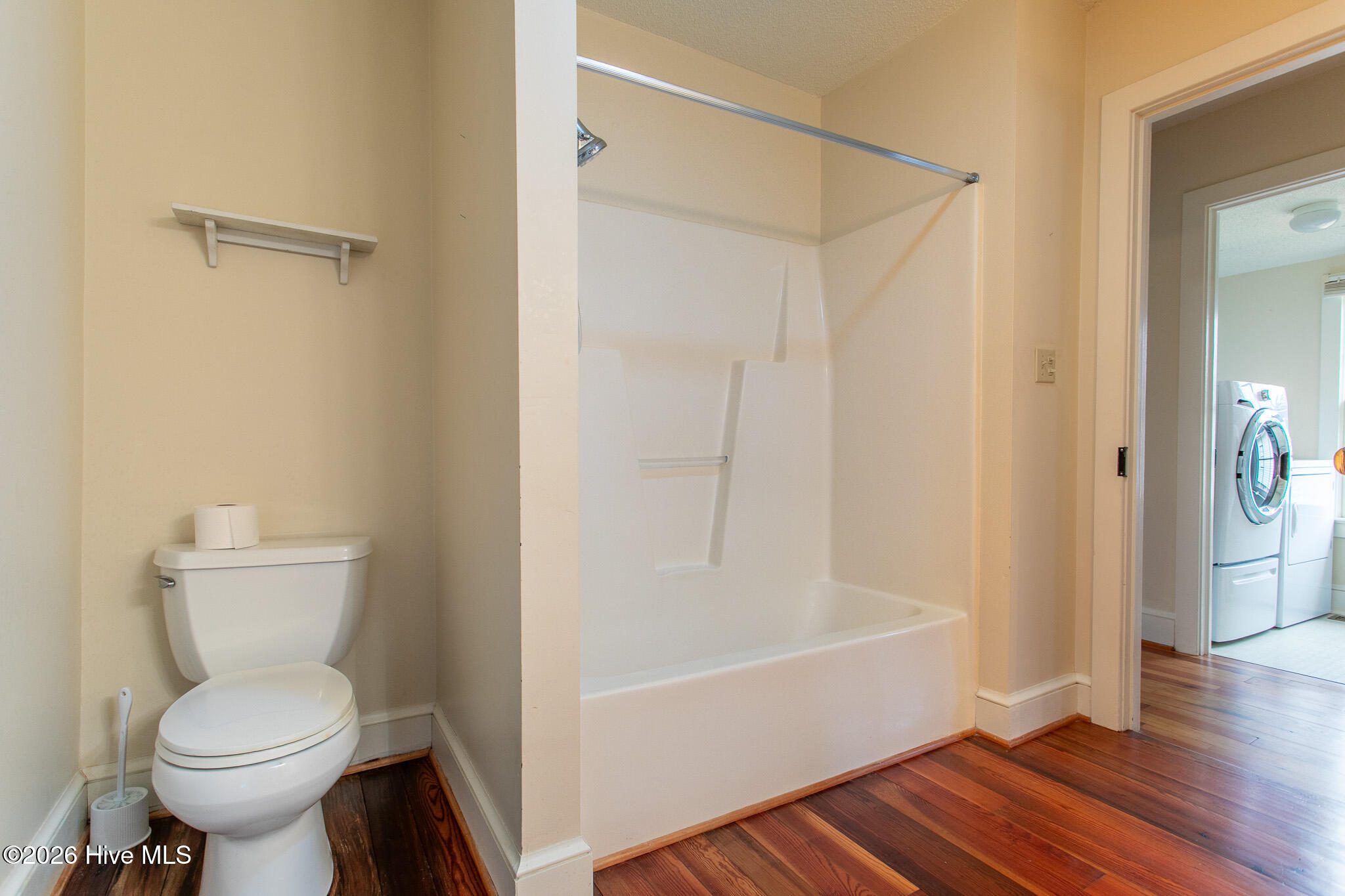 405 Phillips Street Edenton, NC 27932 - Photo 20 of 32 Bathroom3