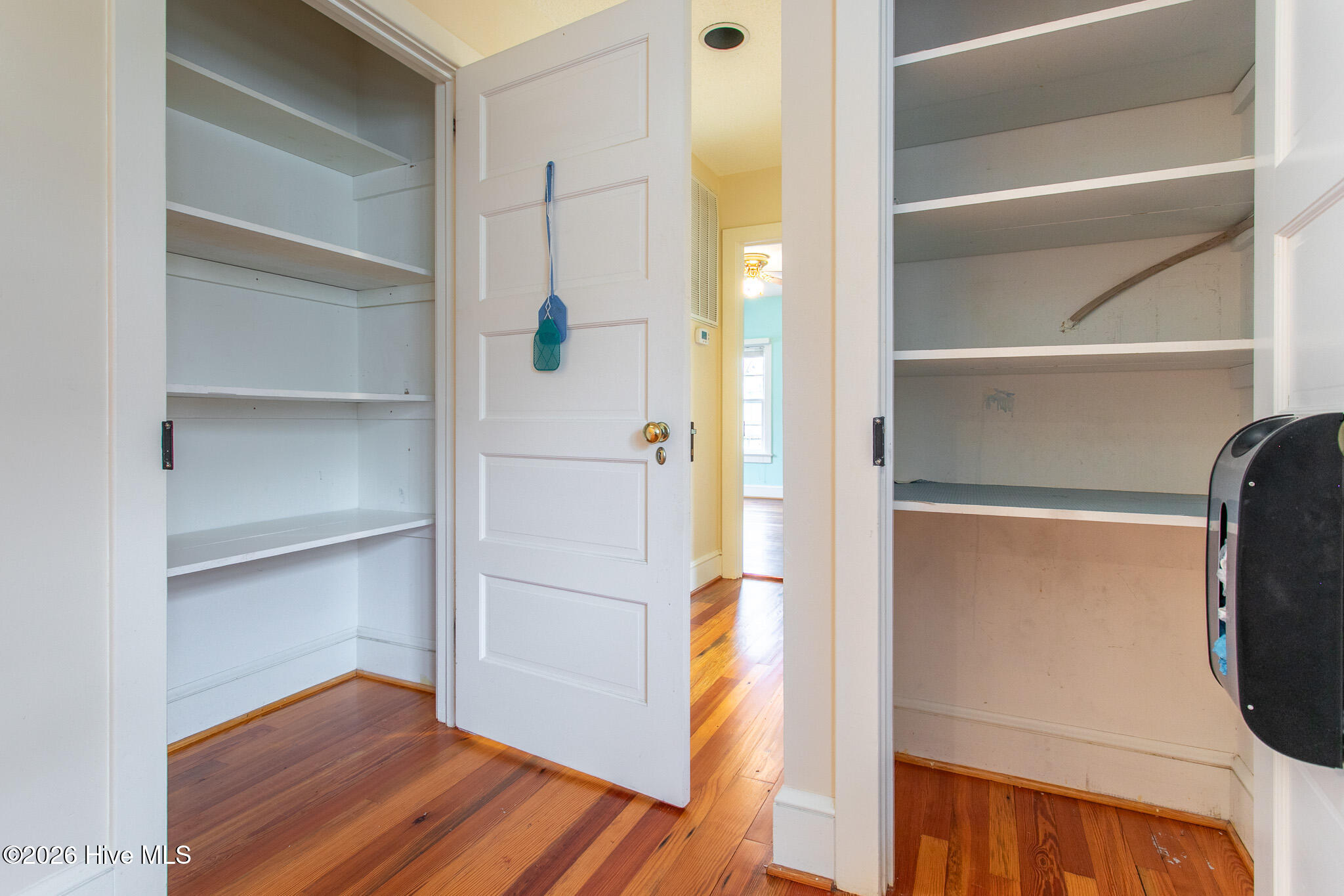 405 Phillips Street Edenton, NC 27932 - Photo 21 of 32 closets