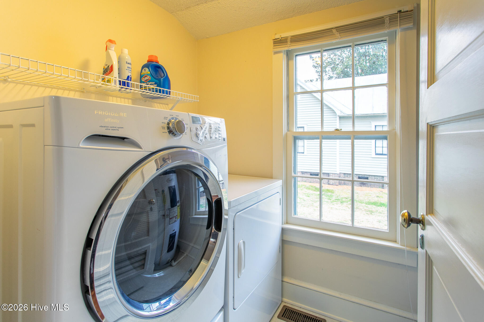 405 Phillips Street Edenton, NC 27932 - Photo 22 of 32 LaundryRoom