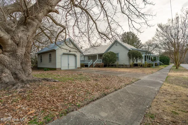 $339,000 | 405 Phillips Street, Edenton, NC 27932