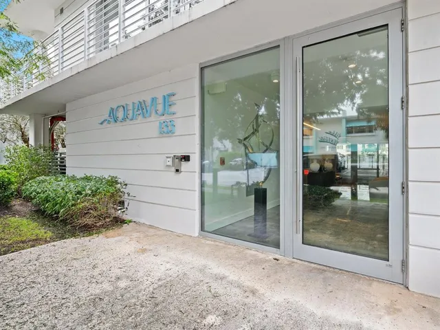 $1,899,999 | 133 Isle Of Venice Drive, Unit 201, Fort Lauderdale, FL 33301