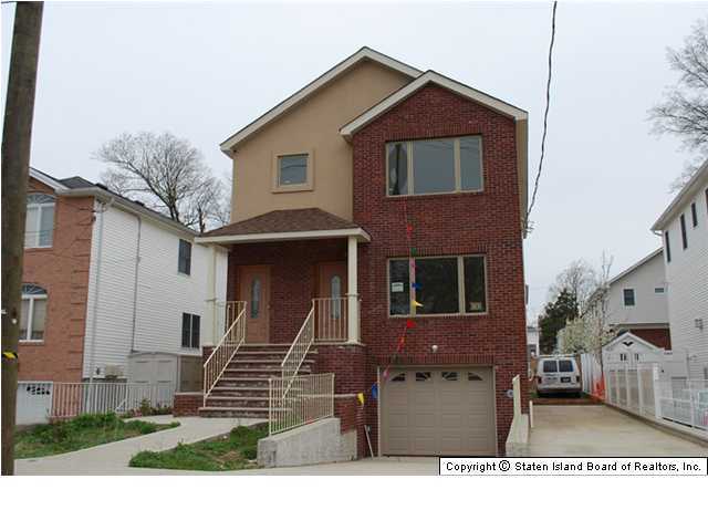 163 Rathbun Avenue Staten Island, NY 10312 - Photo 1 of 1 Primary Photo