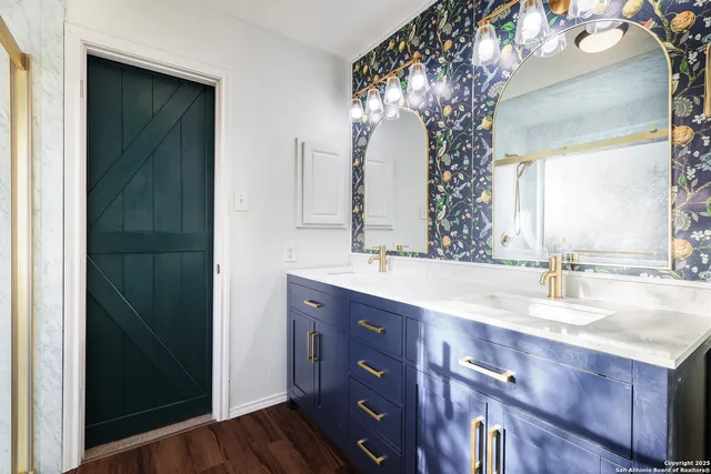 $2,200 | 7915 Cerezo, San Antonio, TX 78250