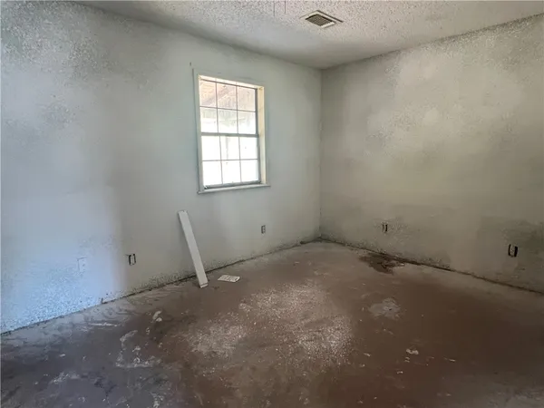 $80,000 | 129 Mystic Drive, George West, TX 78022