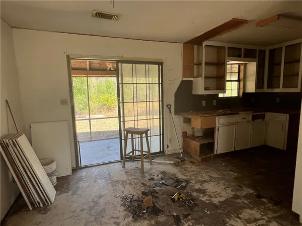 $80,000 | 129 Mystic Drive, George West, TX 78022