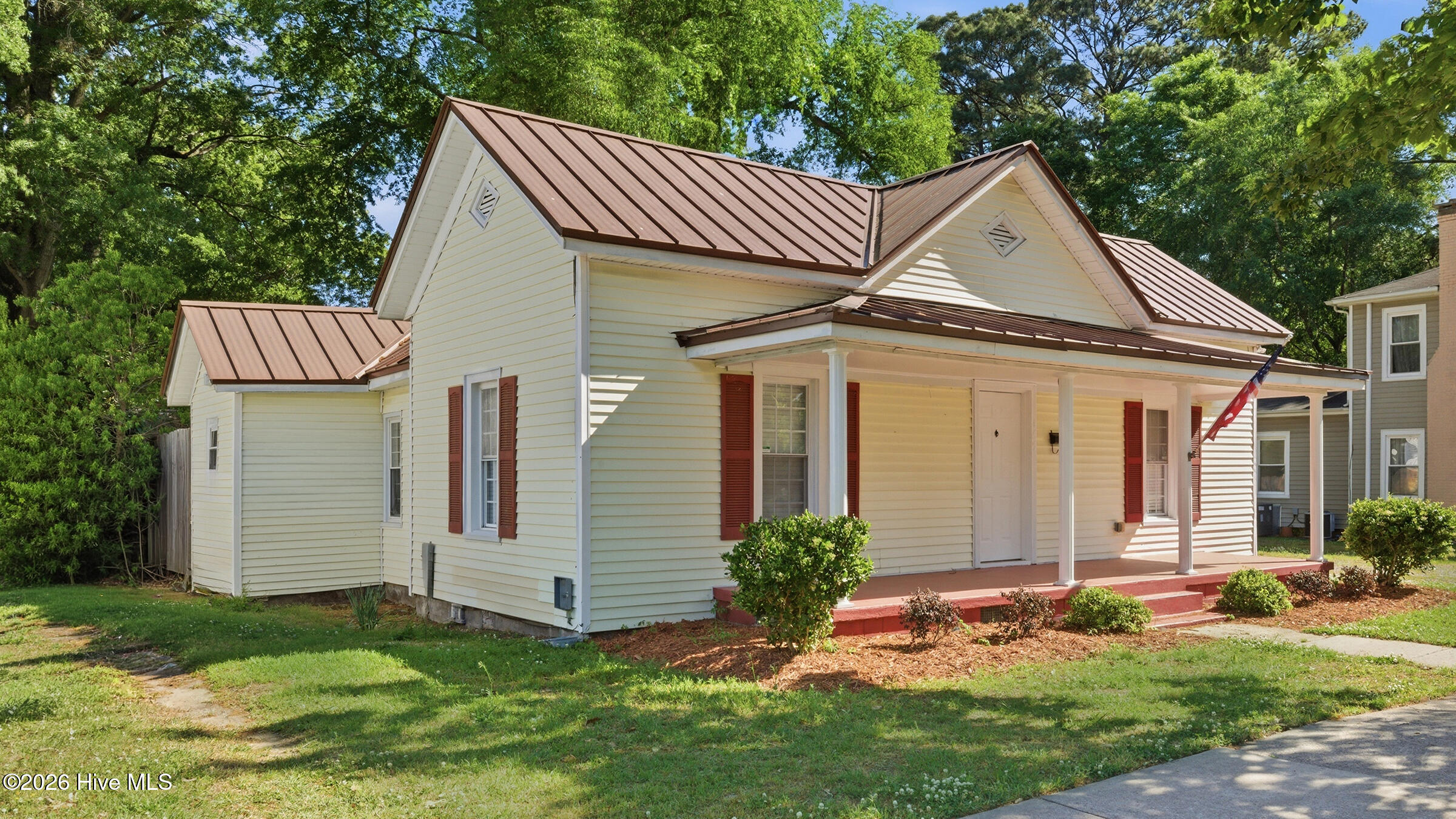 465 West 3rd Street Ayden, NC 28513 - Photo 3 of 42 465 Third St-1a
