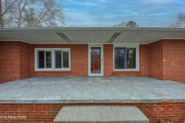 $275,000 | 1308 Lawnville Road, Kingston, TN 37763
